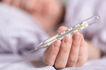 Influenza, esperti: “4 mln italiani colpiti la scorsa stagione, con vaccino spray -61% ricoveri”