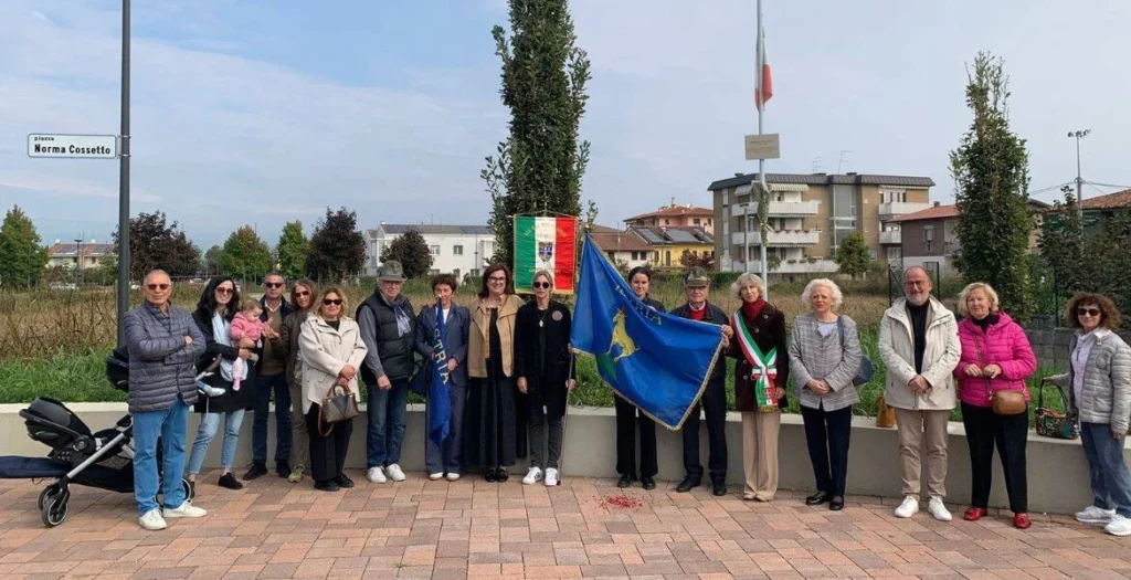 Isabella Sala alla cerimonia a Vicenza in ricordo di Norma Cossetto nella piazza a lei dedicata