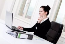 Un lavoratore italiano su cinque è a rischio burnout, lo studio dell’Università Cattolica