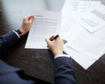 Legge 104, in arrivo inasprimento controlli su caregiver familiari, cosa c’è da sapere