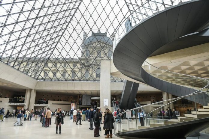 Louvre