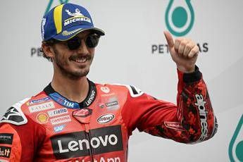 MotoGp Malesia, pole di Bagnaia davanti ad Alex Marquez