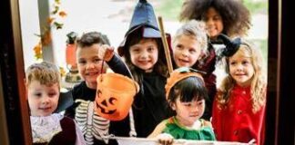 Per Halloween sì a trucchi e maschere ma occhio alla salute, i consigli del pediatra