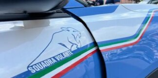 Sesto San Giovanni, un anziano si lancia dal sesto piano durante lo sfratto e muore