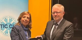 Rauti incontra in Islanda il presidente del Consiglio Artico