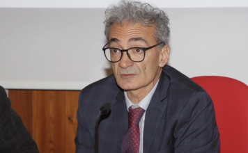 Massimiliano Zaramella (Pres. Consiglio Vicenza): “Ecco perché investire nel Servizio Sanitario Nazionale e ripartire dal personale” Massimiliano Zaramella, chirurgo vascolare al San Bortolo e presidente del Consiglio Comunale di Vicenza servizio sanitario