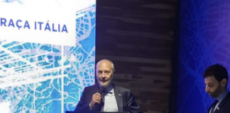 Piazza Italia nel cuore di Rio, la inaugura il Console Massimiliano Iacchini: un frammento d’Italia celebra l’amicizia col Brasile Il Console Massimiliano Iacchini inaugura Piazza Italia nel cuore di Rio