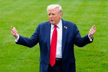 Ucraina-Russia, Trump: “Zelensky deve accettare le condizioni di Putin o sarà distrutto”