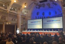 Assemblea soci Volksbank delibera nuovo Statuto: Cda potrà nominare un AD. Approvata terza assegnazione gratuita di azioni Volksbank, assemblea soci a Merano del 16 ottobre 2025