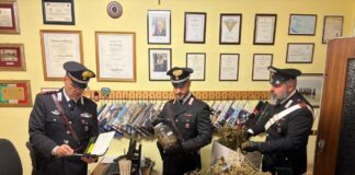 Aveva trasformato la casa in un punto di smercio al dettaglio di hashish e marijuana: arrestato 36enne nell’Astigiano