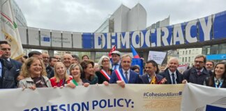 Lombardia in piazza a Bruxelles contro il taglio e la centralizzazione dei fondi di coesione