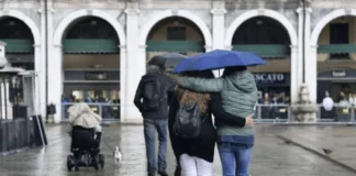 Maltempo nel weekend, in arrivo piogge e venti forti: anche in Veneto maltempo