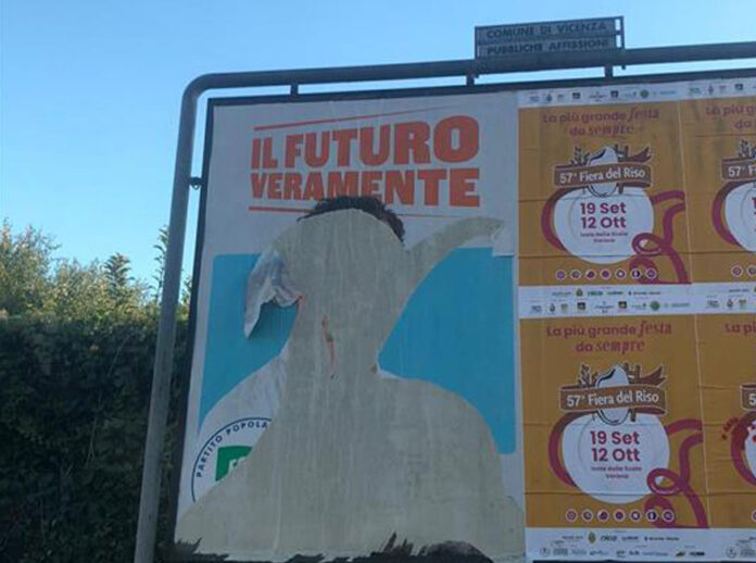 maltauro manifesti strappati