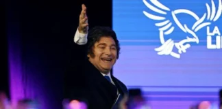 Argentina, Milei trionfa alle elezioni legislative: vittoria con oltre il 40% delle preferenze Javier Milei