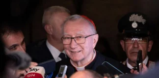 Parolin bacchetta Roccella: “Ad Auschwitz non si va in gita ma per memoria di immane tragedia” auschwitz parolin roccella