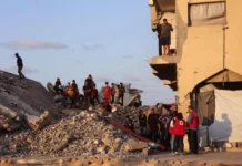 Gaza, media: “Israele non sa dove siano le salme di 4 dei 13 ostaggi ancora nella Striscia” gaza