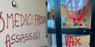 Scritte No Vax e contro medici Ulss 8 Vicenza, azienda sporgerà denuncia scritte no vax vicenza ulss 8