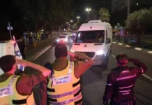 Israele e i dubbi su una messa in scena di Hamas, media: corpo restituito potrebbe non essere un ostaggio hamas