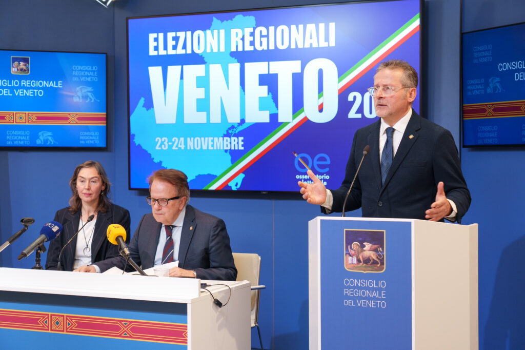 Il presidente uscente del Consiglio regionale illustra i dati col Segretario Generale del Consiglio regionale del Veneto, Roberto Valente