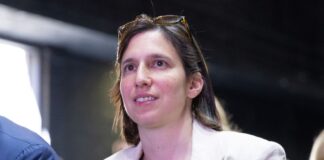Schlein “Governo Meloni sarà ricordato per salassi a famiglie e imprese”