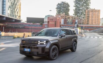 Prestazioni e stile per la Hyundai Santa Fe Plug-in Hybrid MY26