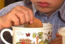 Arezzo, bimbo di 4 anni intossicato dai biscotti alla cannabis: arrestato lo zio ‘pasticciere’