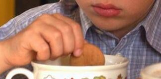 Arezzo, bimbo di 4 anni intossicato dai biscotti alla cannabis: arrestato lo zio ‘pasticciere’