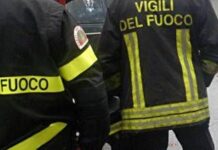 Arezzo, crolla una palazzina dopo un’esplosione: feriti sotto le macerie