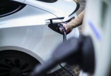 Auto elettriche, oggi il nuovo click day per gli incentivi