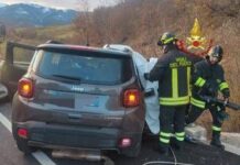 Auto fuori strada sulla Salaria a Rieti, morto un uomo