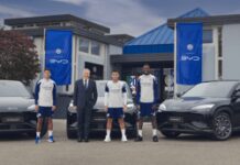 BYD consegna all’Inter la nuova SEALION 7 INTER EDITION