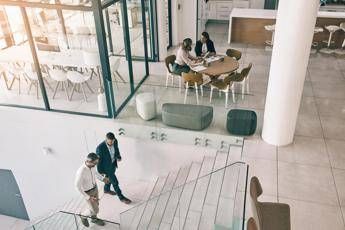 Benefit aziendali: cosa sono, come funzionano e perché i fringe benefit sono lo strumento più efficace per il benessere dei dipendenti