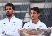 Berrettini, calcio-tennis con Sonego alle Atp Finals. E Zverev (in panchina) se la ride…