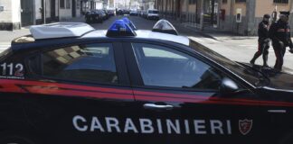 Torino, la denuncia di una mamma “Mio figlio disabile torturato da una baby gang ad Halloween”