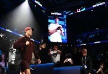 Carote, parrucche e… ‘proposta di matrimonio’: dentro il debutto di Sinner alle Atp Finals