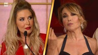 D’Urso-Lucarelli, scontro epocale a Ballando: “Scostumata”, “Non dici mai la verità”