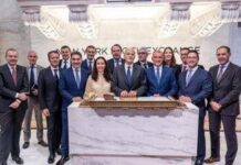 Eni celebra 30 anni di quotazione al Nyse, Descalzi: “Grazie a strategia risultati importanti”