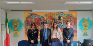 Despar Nord e la Questura di Vicenza insieme contro la violenza di genere con flyer informativi e il 1522 sul retro degli scontrini conferenza stampa despar questura