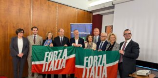 Forza Italia ha presentato a Vicenza la propria lista per le elezioni regionali del Veneto 2025 Forza italia presentazione lista Vicenza