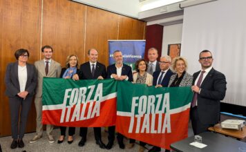 Forza Italia ha presentato a Vicenza la propria lista per le elezioni regionali del Veneto 2025 Forza italia presentazione lista Vicenza