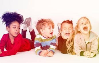 Giornata mondiale dei diritti dei bambini, Mattarella: “Loro sofferenza è sconfitta intera comunità”