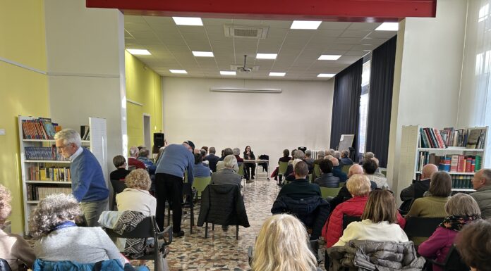 Alla Scuola del lunedì la direttrice del carcere di Vicenza Luciana Traetta: una “lezione” sulla realtà penitenziaria Scuola del lunedì, sala piena per ascoltare Luciana Traetta, direttrice della Casa circondariale Filippo Del Papa di Vicenza