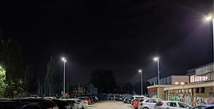 Illuminazione in via D'Alviano