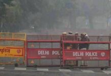 India, attentato Forte Rosso: identificato uomo alla guida dell’autobomba, 13 i morti