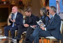 Libri, presentato a Roma ‘Il Paese delle tradizioni’ di Beppe Convertini