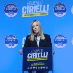 Meloni a Napoli “Il Sud non è un problema da risolvere, ma un patrimonio da difendere”