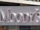 Moody’s alza il rating dell’Italia a Baa2: outlook passa a stabile