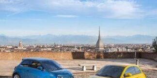 Nuova Fiat 500 Hybrid: il ritorno a Mirafiori