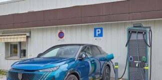 Peugeot 3008 Dual Motor: evoluzione tecnica nella nuova architettura elettrica