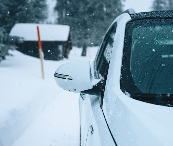 Piano neve A4 Holding Piano neve A4 Holding